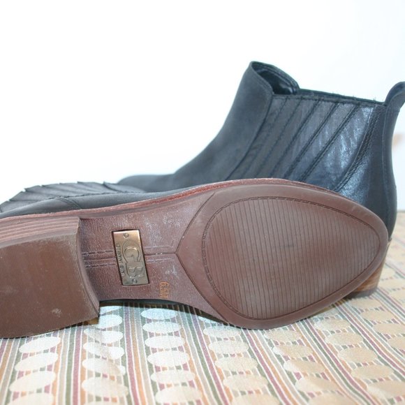 Gianni Bini Women's Black Leather Ankle Bootie Size 6 1/2 M R-461 - Picture 5 of 8